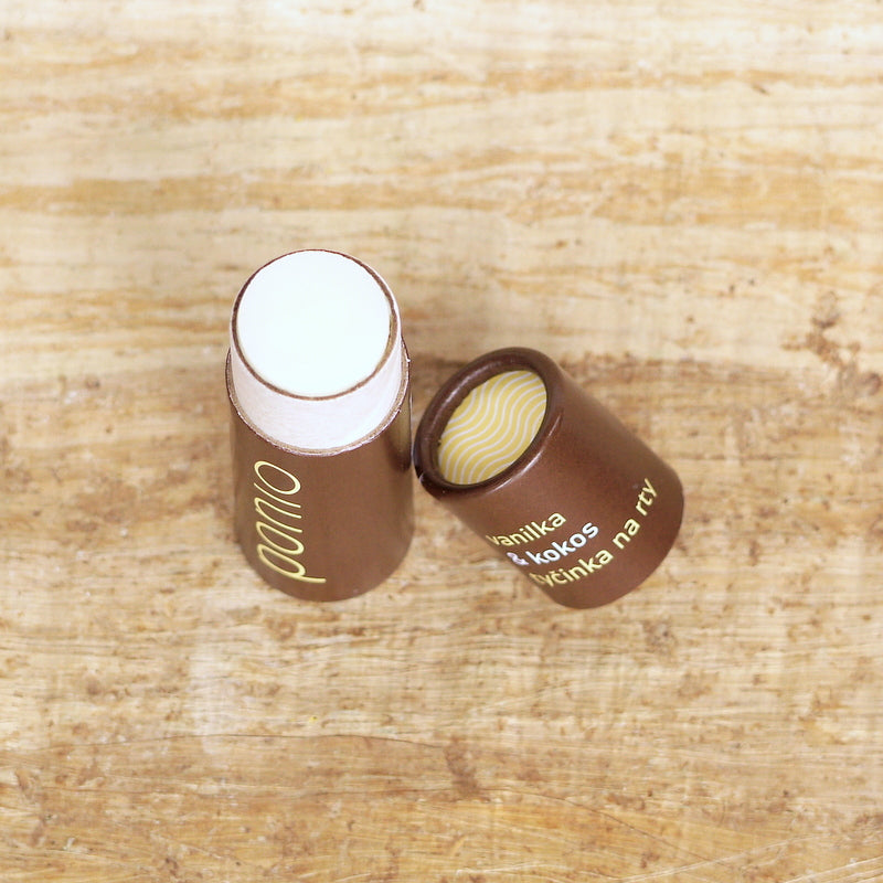 NOVINKA - Tyčinky na pery