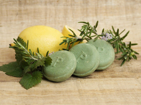 NEBALENÉ Citrón & rozmarín - žihľavový šampúch 30g/60g